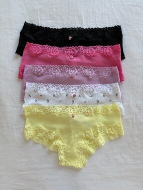 Victoria’s Secret Panties Bundle